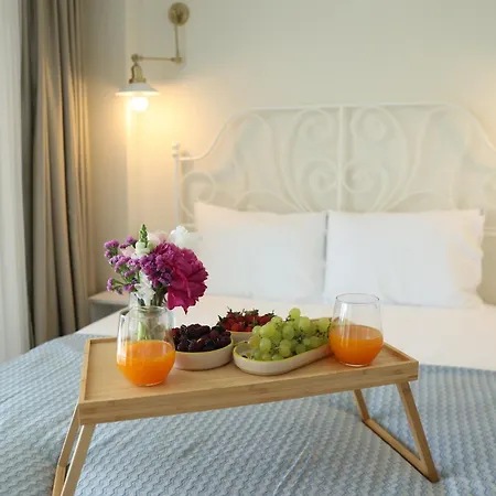 Cape Assos Aparthotel *