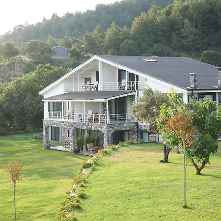 Aparthotel Cape Assos