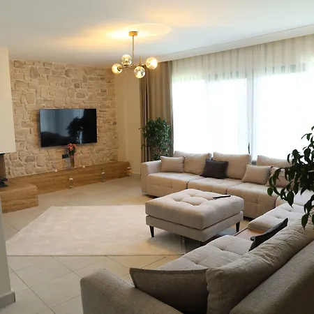 Cape Assos Aparthotel