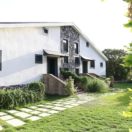 Aparthotel Cape Assos